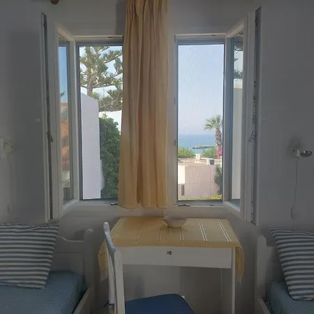 Kikis Dream Refurbished With A Bacony And Sea Views Chrisi Akti (Paros)