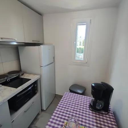 Kiki's Dream Balcony With Sea Views Apartment